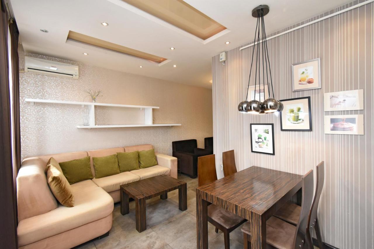 Galaxy Inn Luxury Hostel In Center Ереван Экстерьер фото